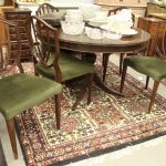 813 5719 DINING ROOM SET